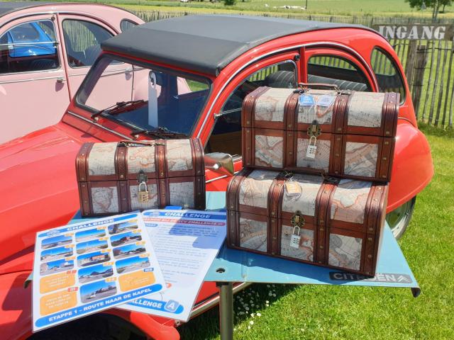 2CV CHALLENGE - kraak de code vanuit een 2CV © 2CV&CO