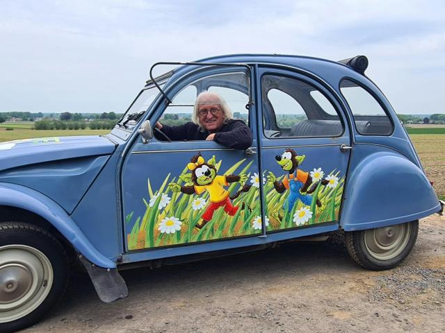 KIDS CHALLENGE: "Red Piepel!" © 2CV&CO