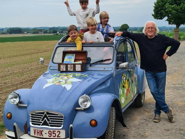 KIDS CHALLENGE: "Red Piepel!" © 2CV&CO